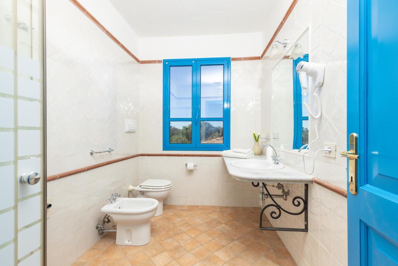H14 Porto Frailis Hotel Àrbatax Екстериор снимка