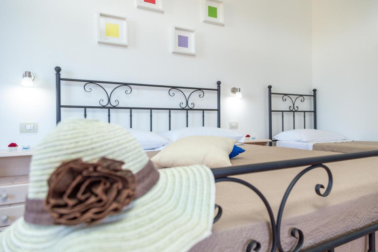 H14 Porto Frailis Hotel Àrbatax Екстериор снимка