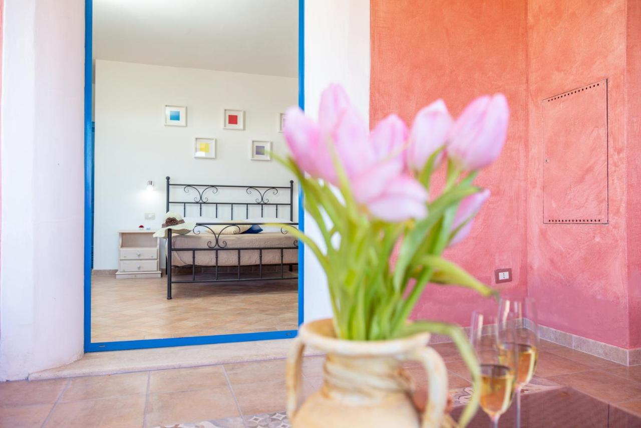 H14 Porto Frailis Hotel Àrbatax Екстериор снимка