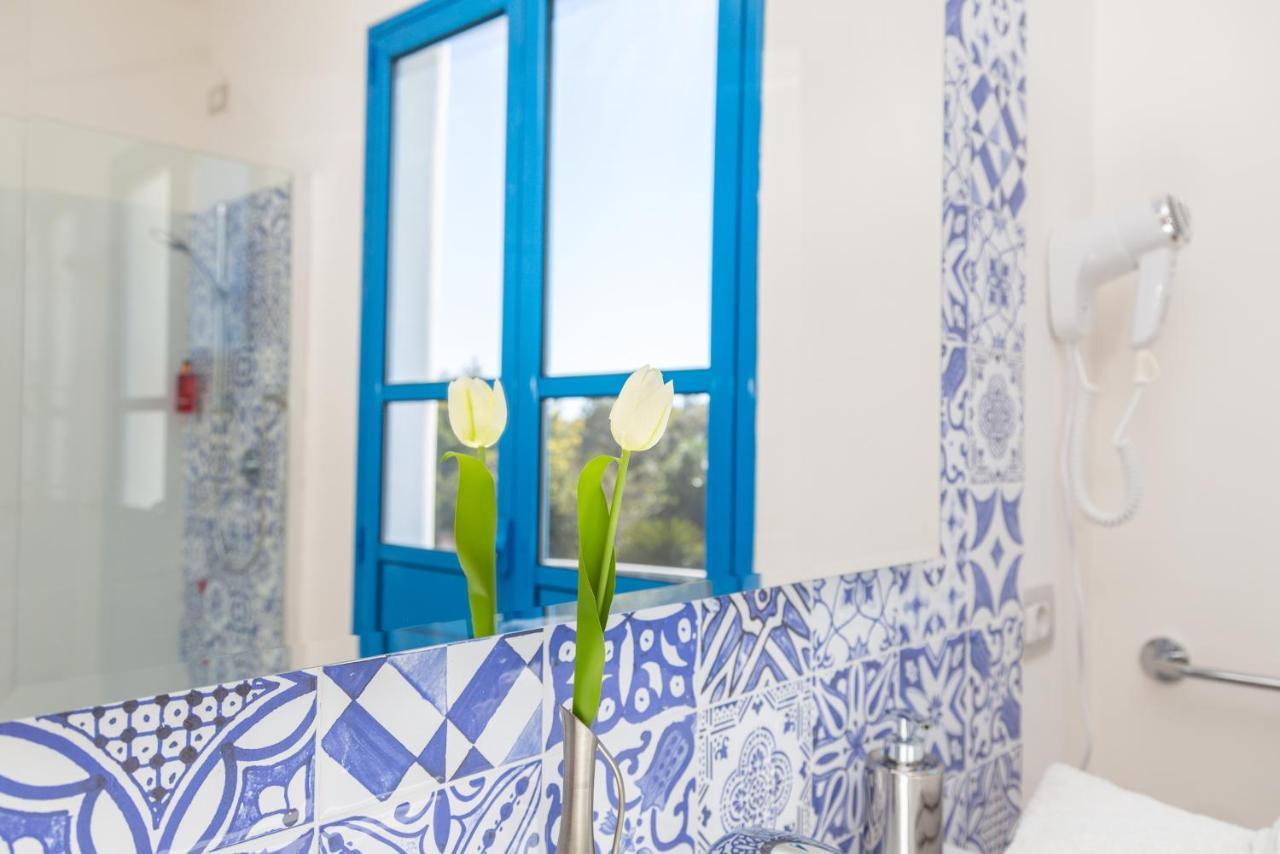 H14 Porto Frailis Hotel Àrbatax Екстериор снимка