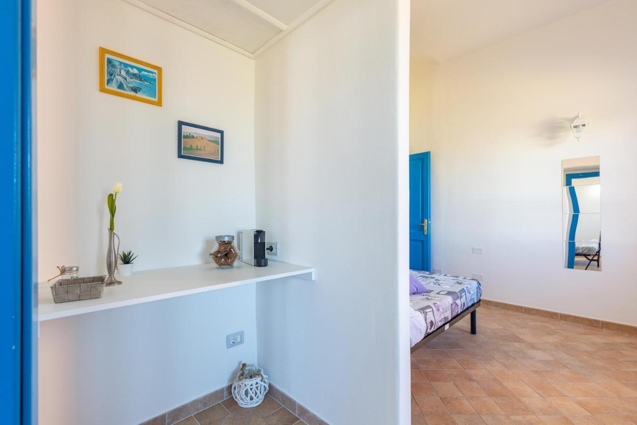 H14 Porto Frailis Hotel Àrbatax Екстериор снимка